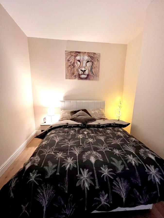 Ferienwohnung Relax Dotcom Manchester Exterior foto