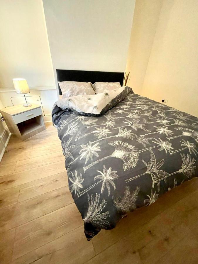 Ferienwohnung Relax Dotcom Manchester Exterior foto